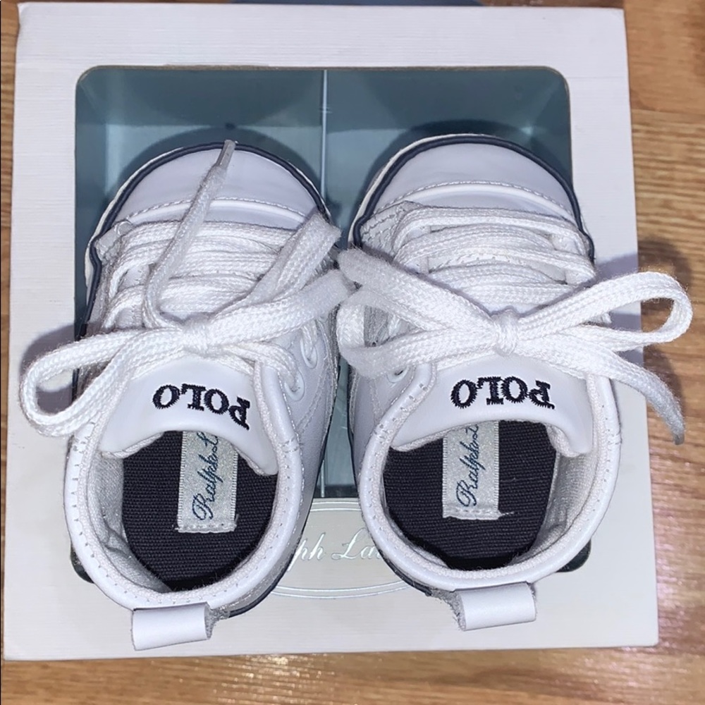 White Ralph Lauren crib sneakers - Picture 2 of 8